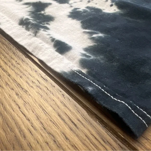 Poison Band Tye Die Skull Snake Short Sleeve Graphic Tee T-Shirt Men’s Medium - Picture 8 of 9